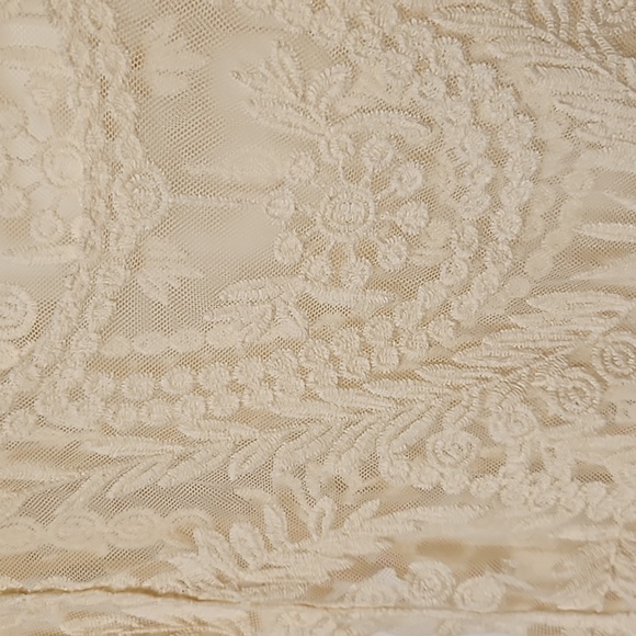 EUC Fever London Embroidered Lace Gauze Top in Ivory ,Sz Medium - Picture 5 of 5